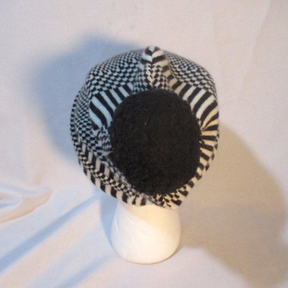 LUCIEN PELLAT-FINET POMPOM CASHMERE HAT Cap Beanie - Picture 3 of 7